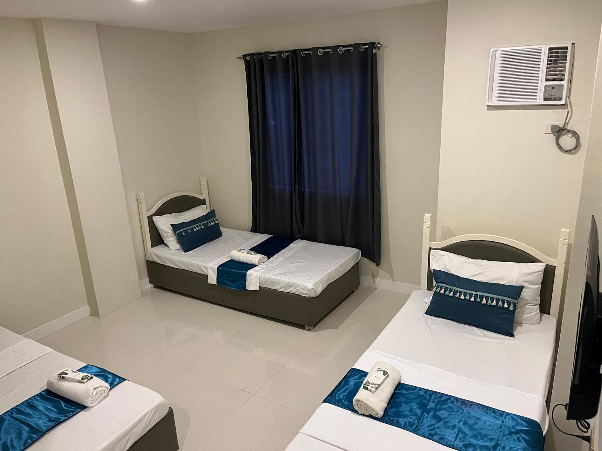 717 Residences 伊洛伊洛 外观 照片