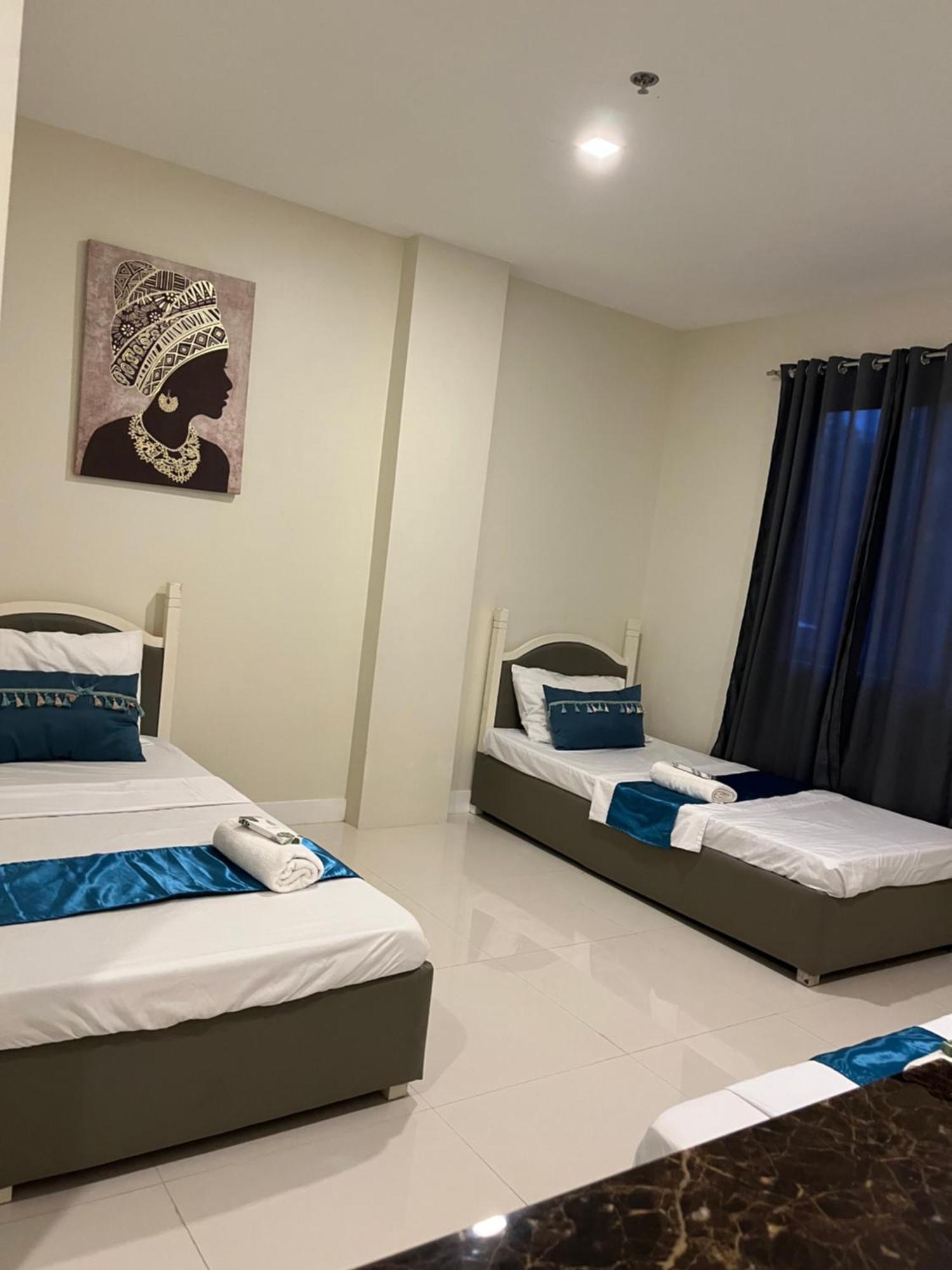 717 Residences 伊洛伊洛 外观 照片