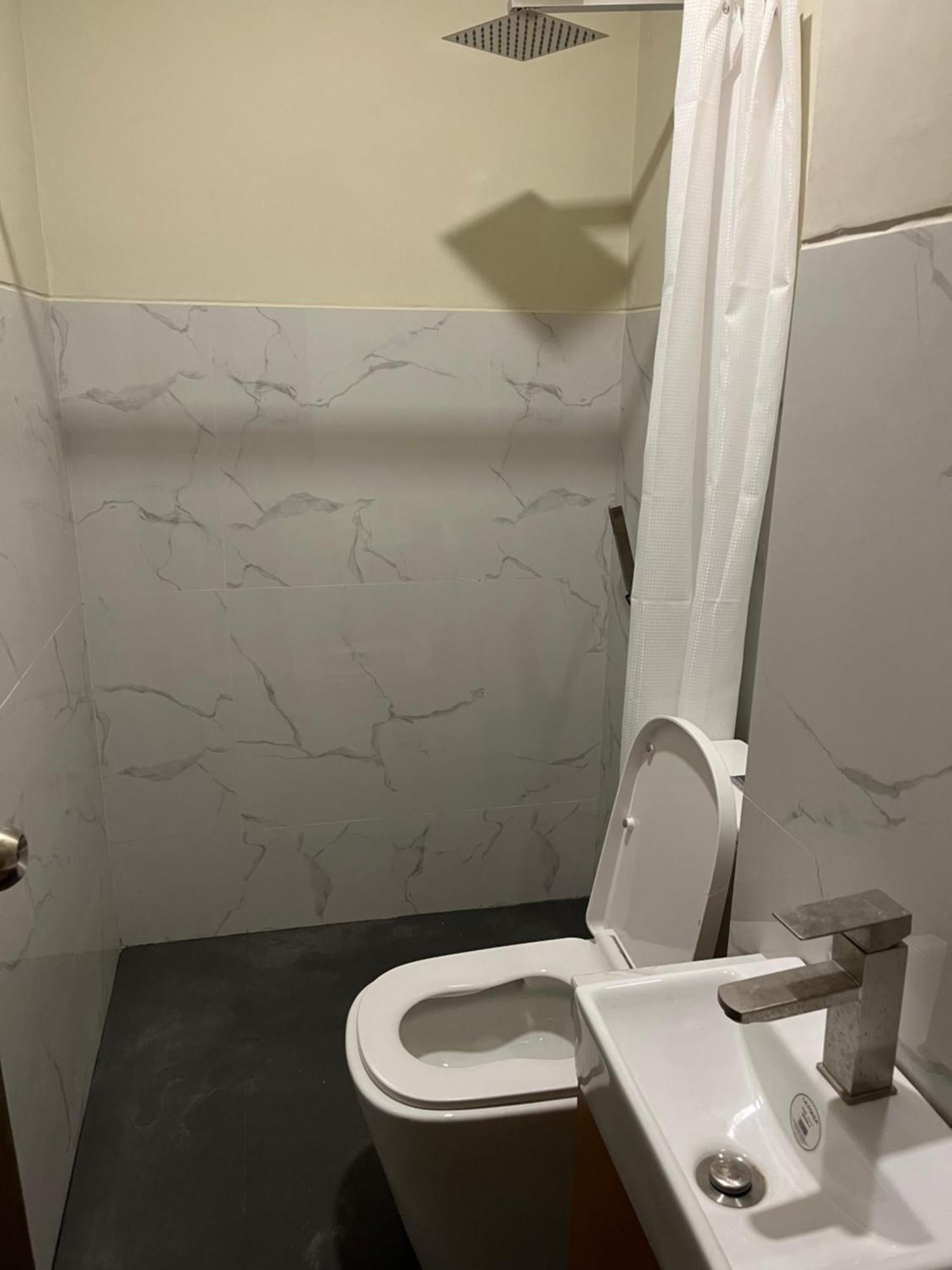 717 Residences 伊洛伊洛 外观 照片