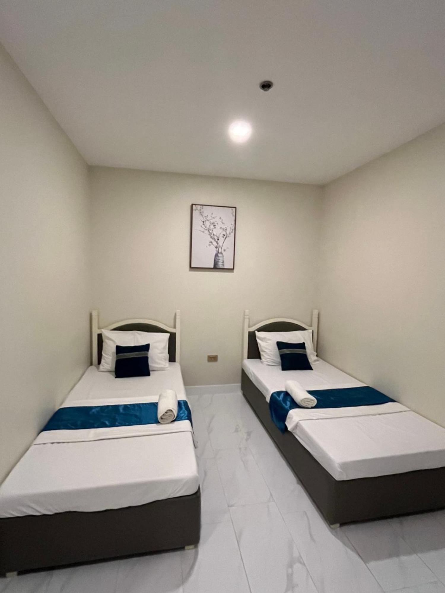 717 Residences 伊洛伊洛 外观 照片